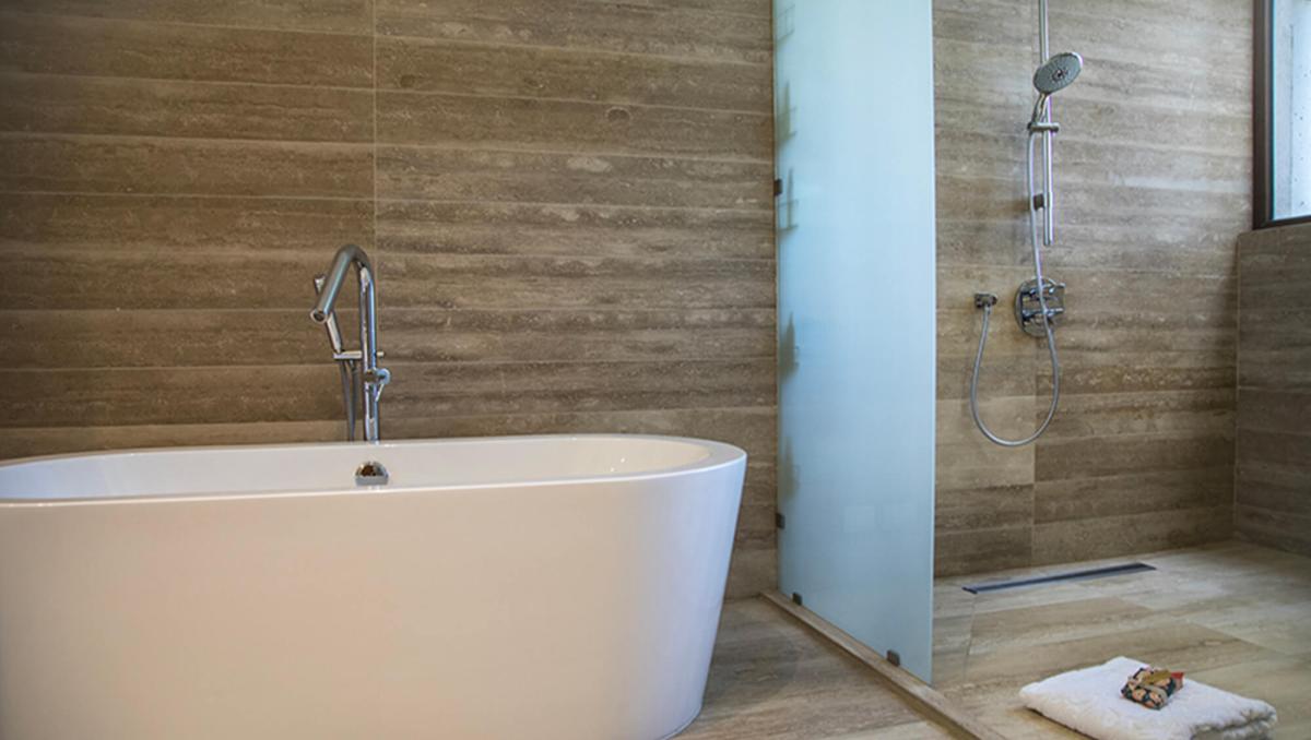 Baño principal - Departamento Penthouse en Las Condes